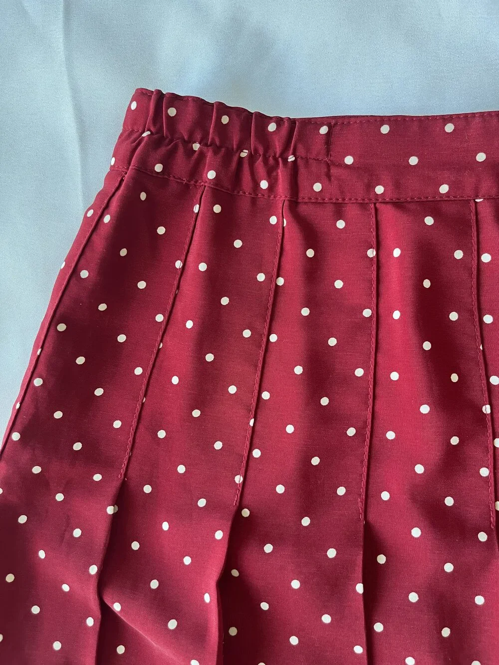 Vintage 80s Tail Coquette Tenniscore Polka Dot Pleated Burgundy Mini Skirt